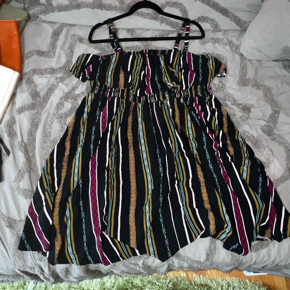 BLACK STRIPE CHALLIS SKATER DRESS 3x - Picture 5 of 6